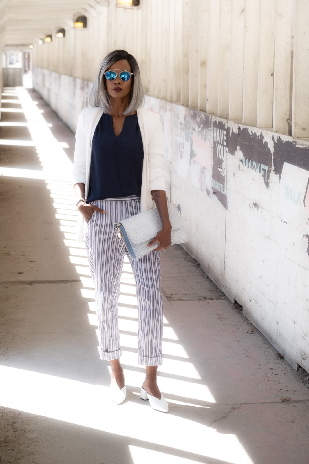 Summer Fashion: White & Navy Striped Pants